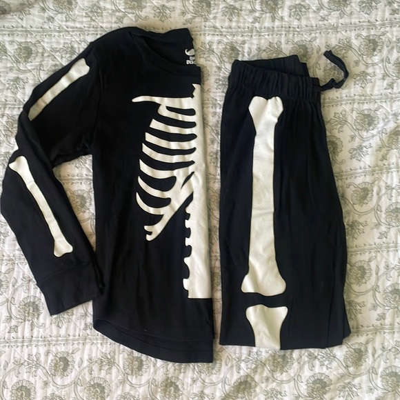 Under Disguise Other - Under Disguise Glow in Dark Skeleton Pajama Set